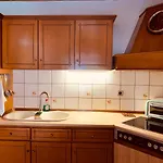 Nadia's House ペフカリ