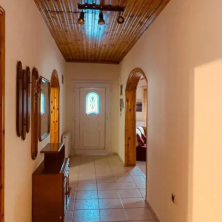 Nadia's House * Pefkari